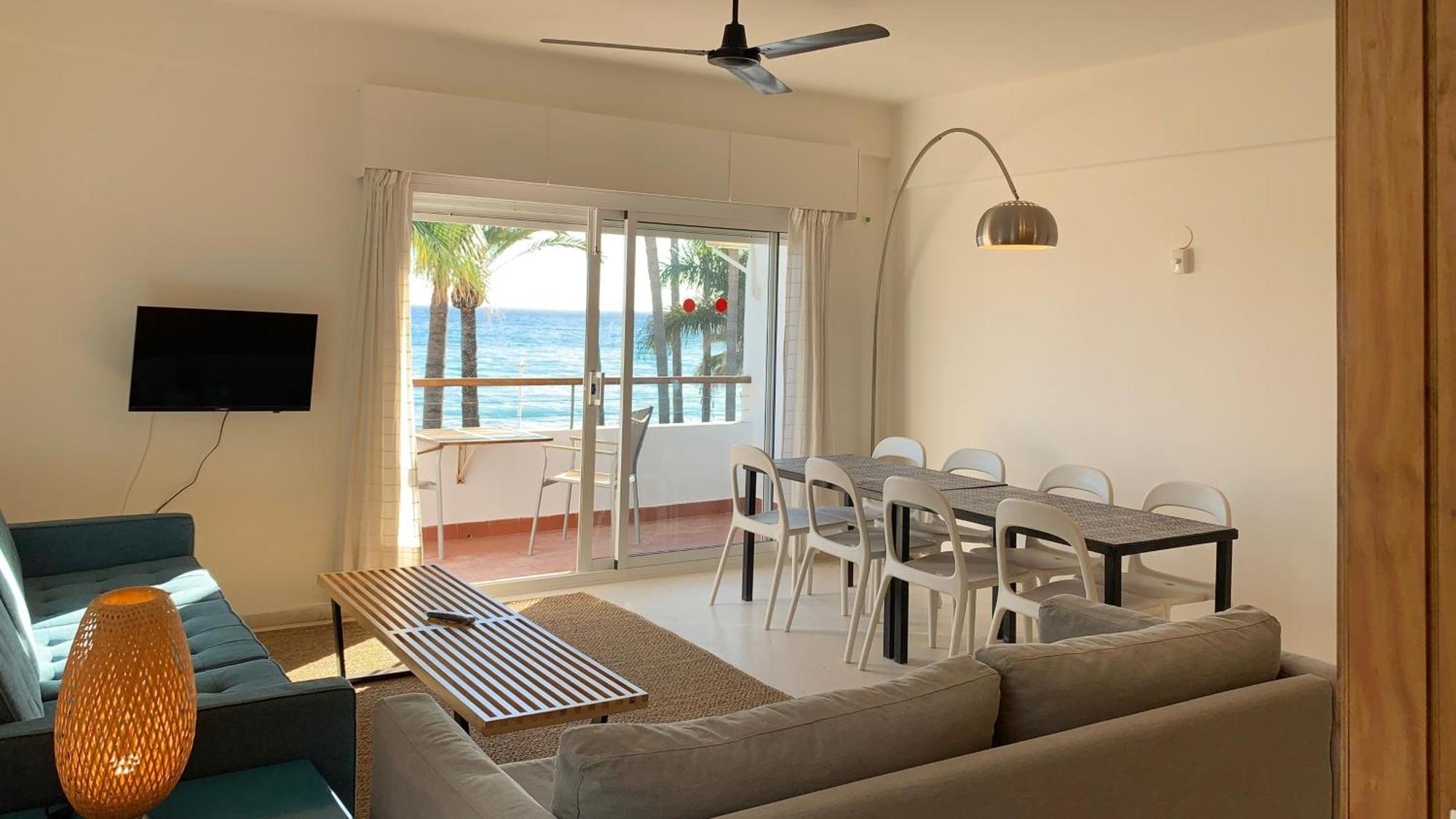 Apartamentos Playa Torrecilla Nerja Phòng bức ảnh