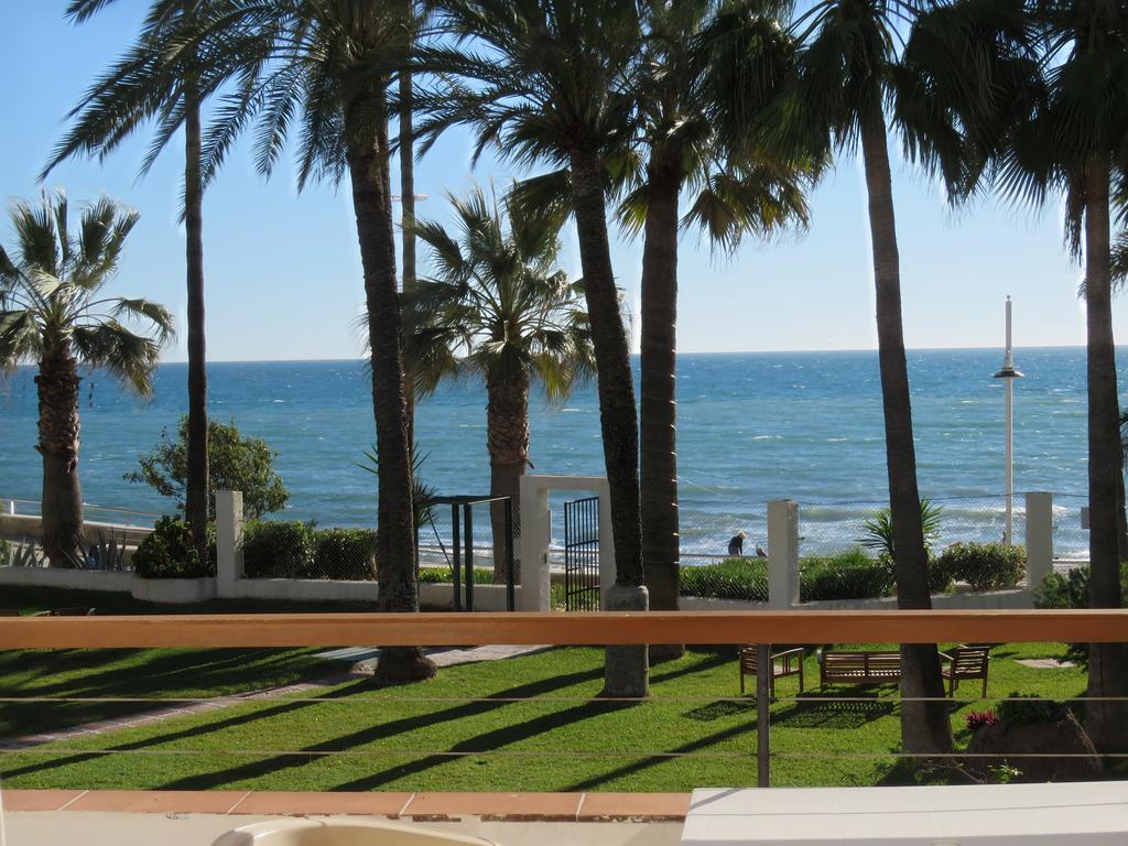 Apartamentos Playa Torrecilla Nerja Ngoại thất bức ảnh