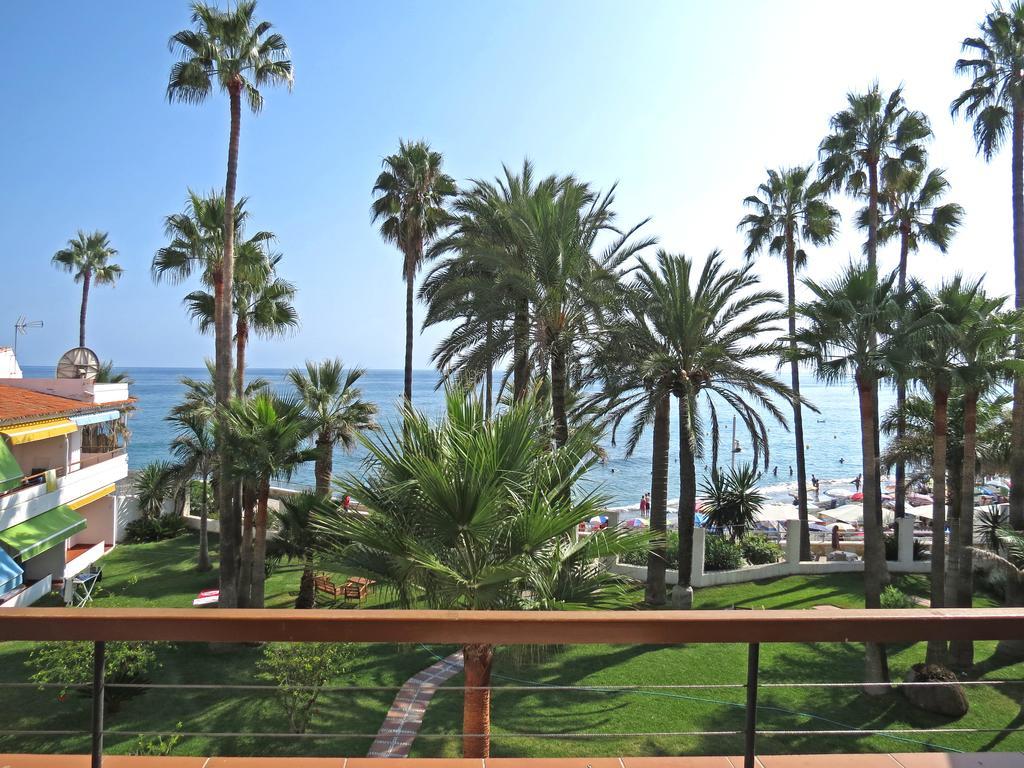 Apartamentos Playa Torrecilla Nerja Ngoại thất bức ảnh