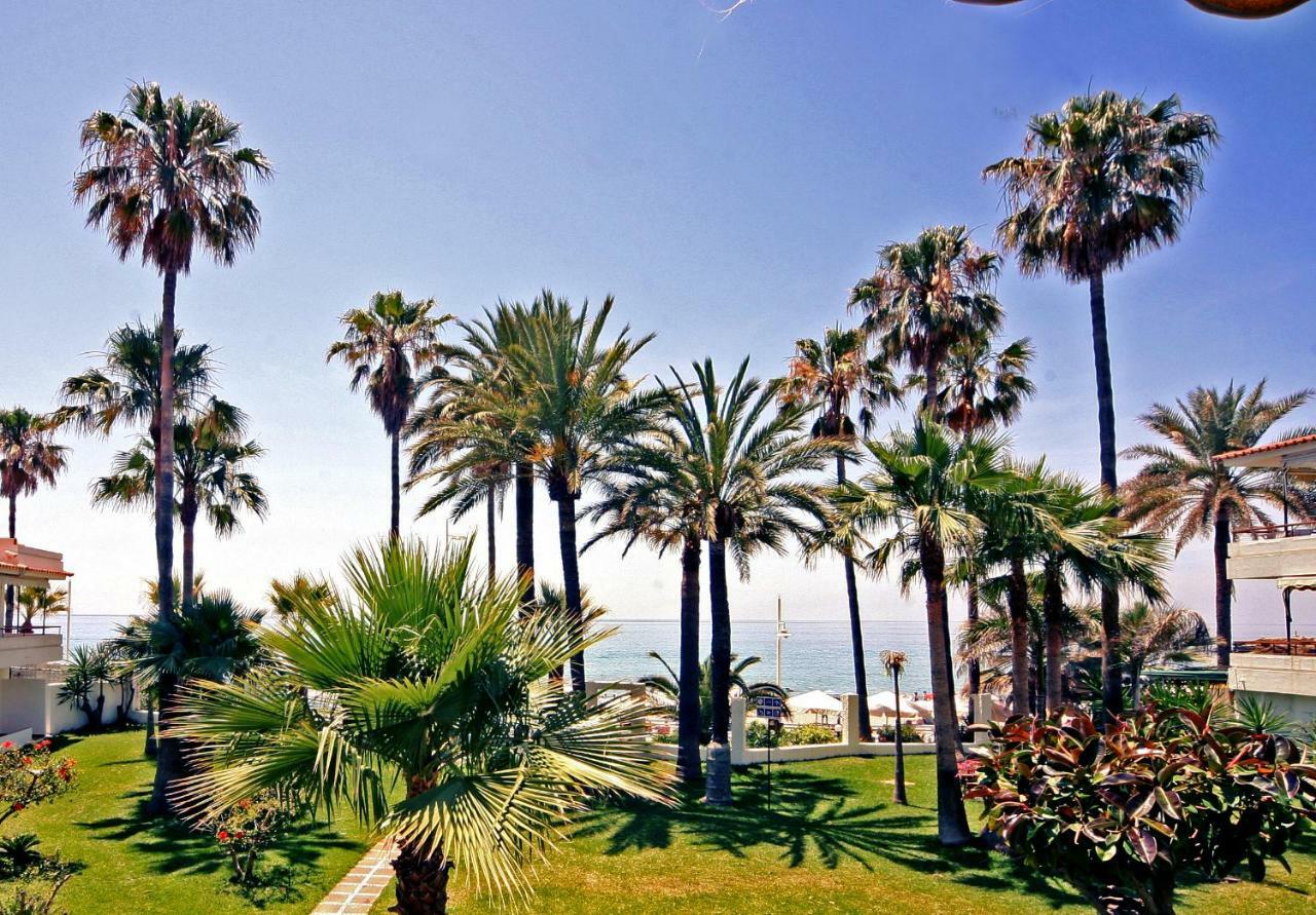 Apartamentos Playa Torrecilla Nerja Ngoại thất bức ảnh