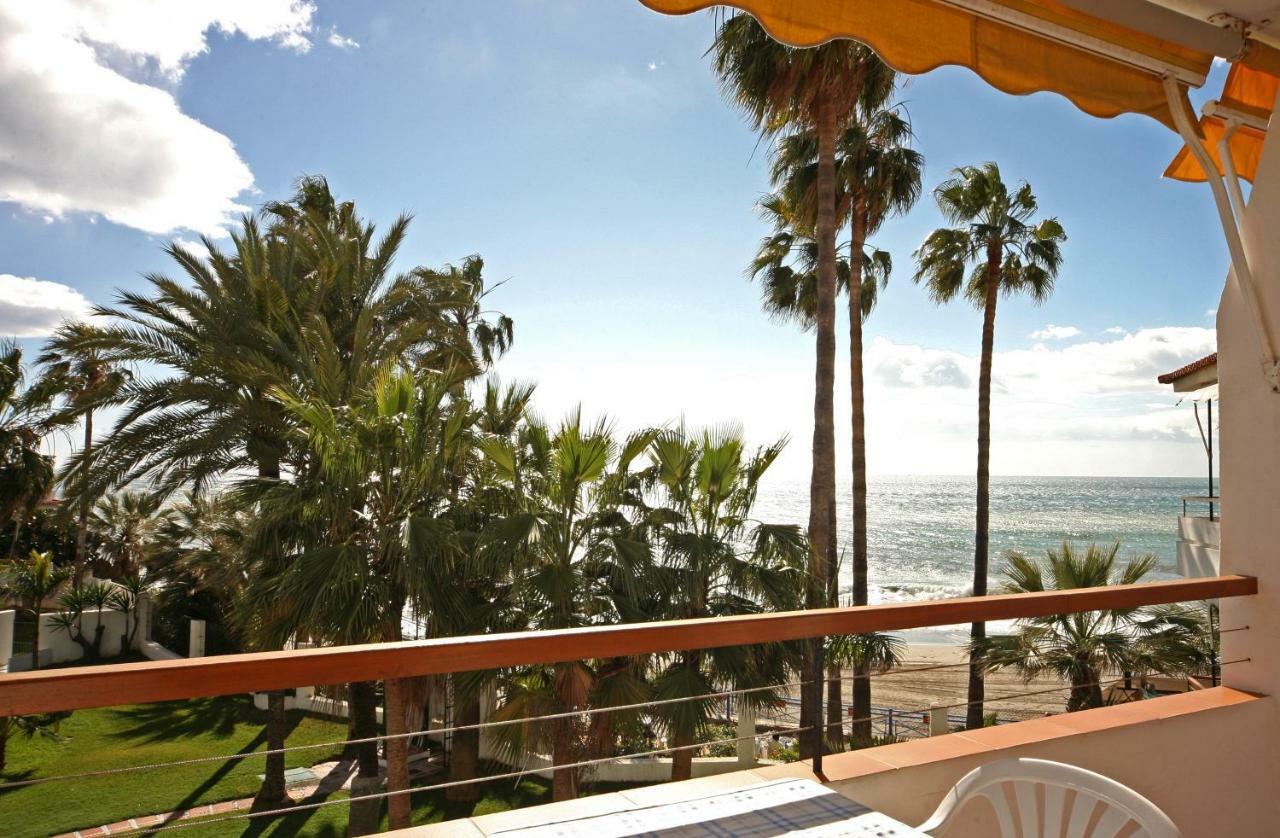 Apartamentos Playa Torrecilla Nerja Ngoại thất bức ảnh